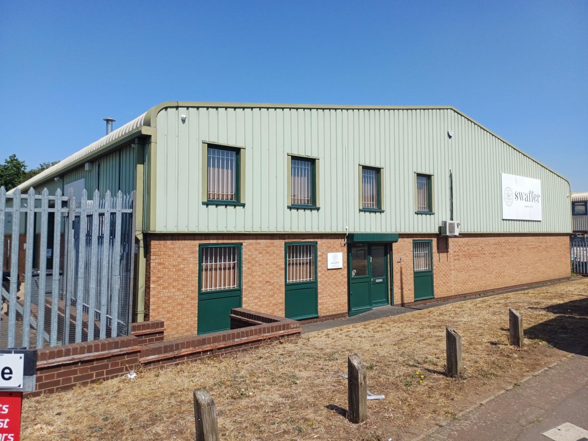 Industrial Unit in Peterborough - photo 2