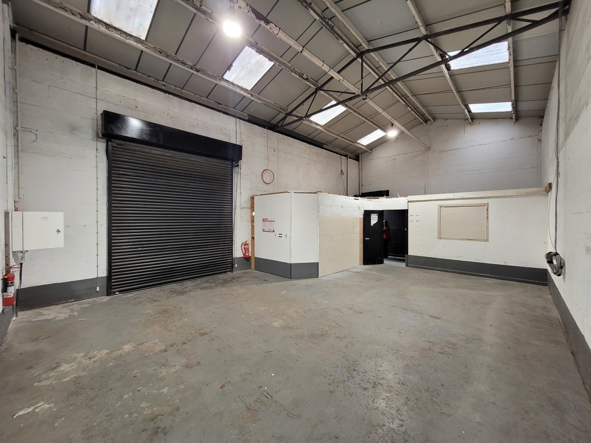 Industrial Unit in Glasgow - photo 2