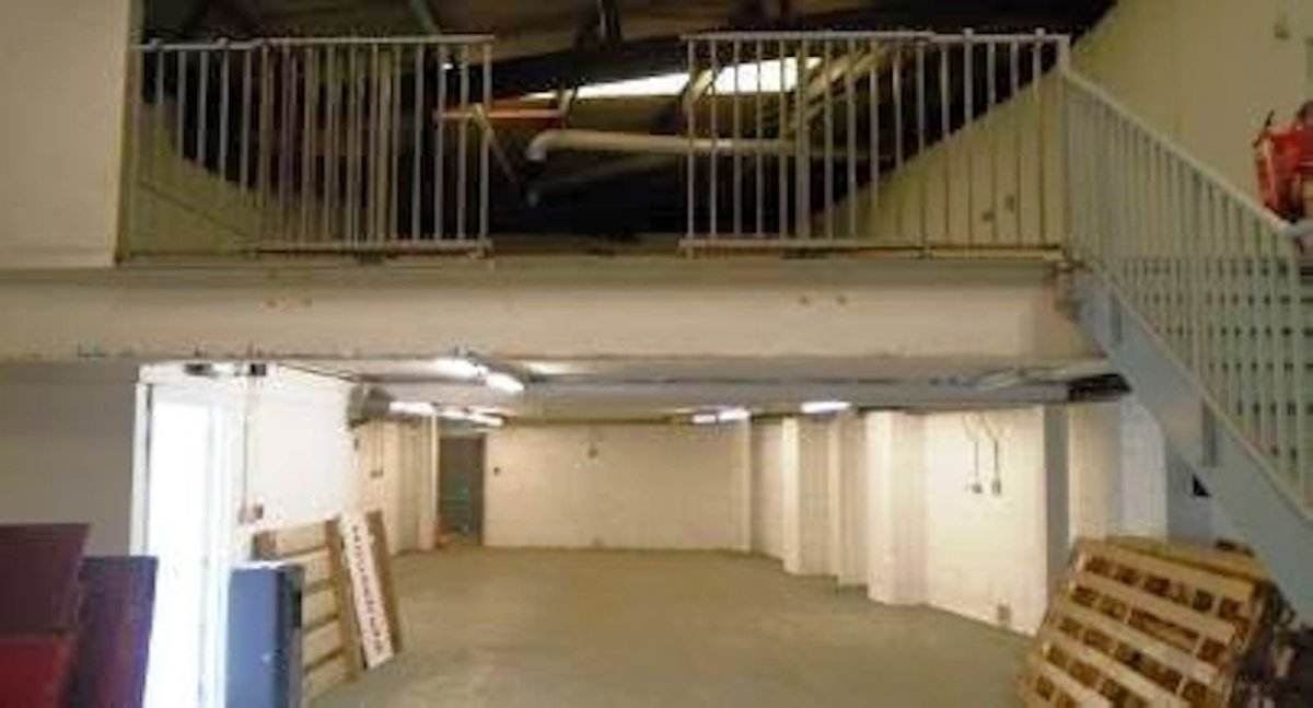 Industrial Unit in Rainham - photo 2