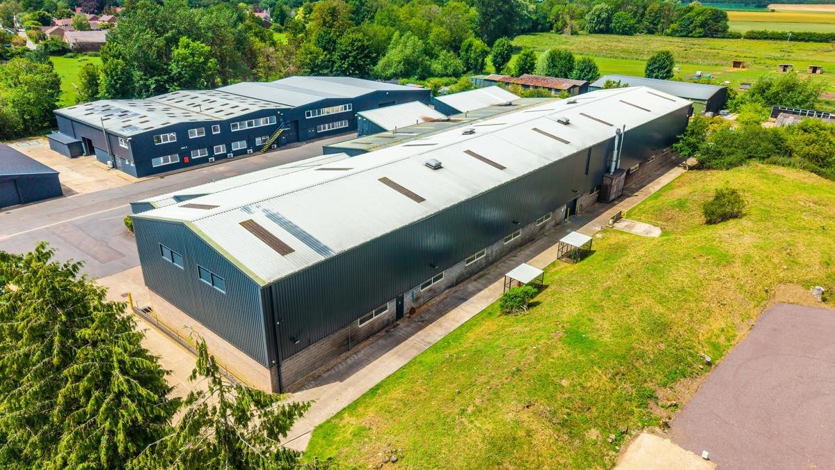 Industrial Unit in Fowlmere - photo 4
