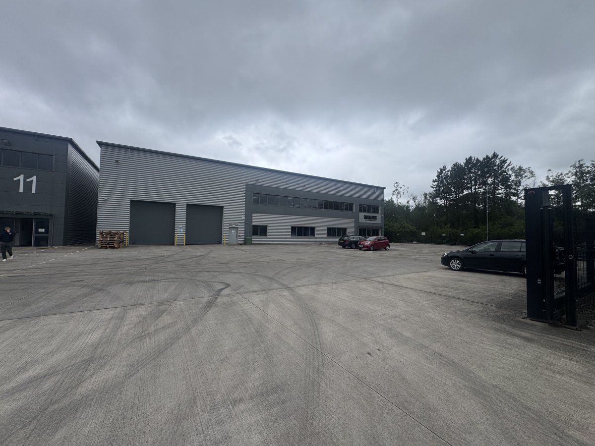 Industrial Unit in Yate - photo 2