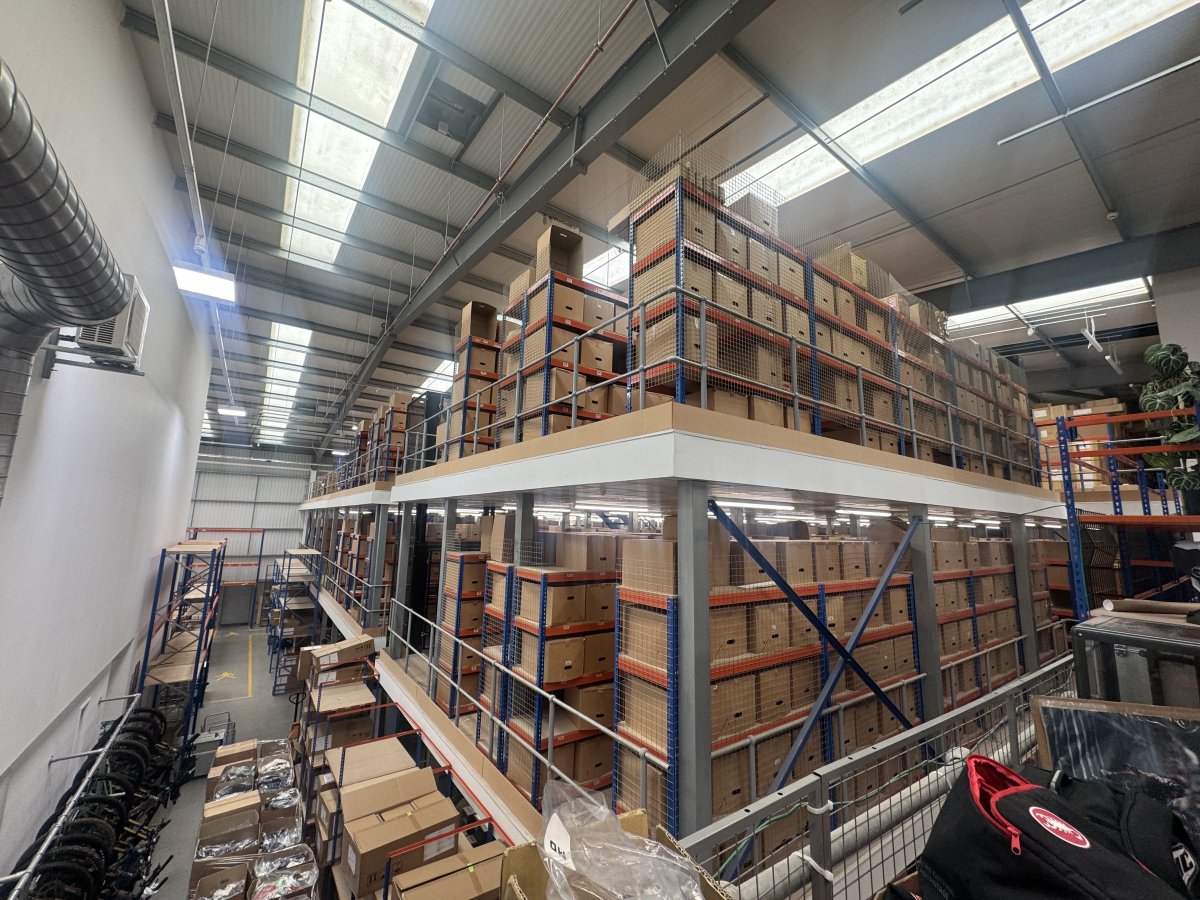 Industrial Unit in Yate - photo 3