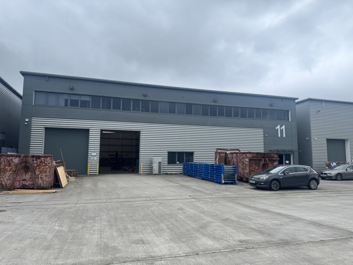 Industrial Unit in Yate - photo 2