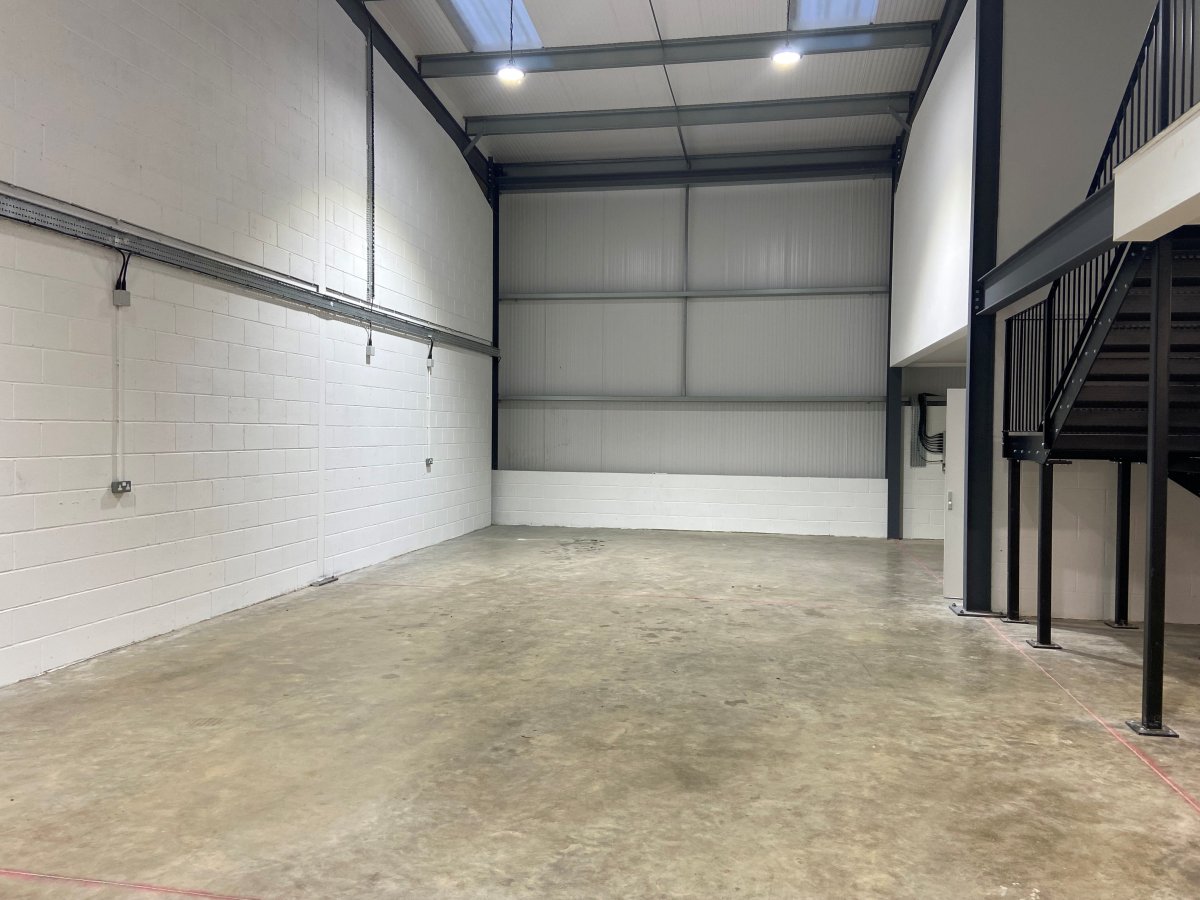 Industrial Unit in South Creake - photo 3
