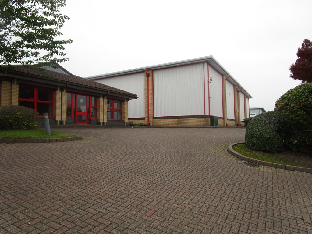 Industrial Unit To Let, Tipton, West Midlands