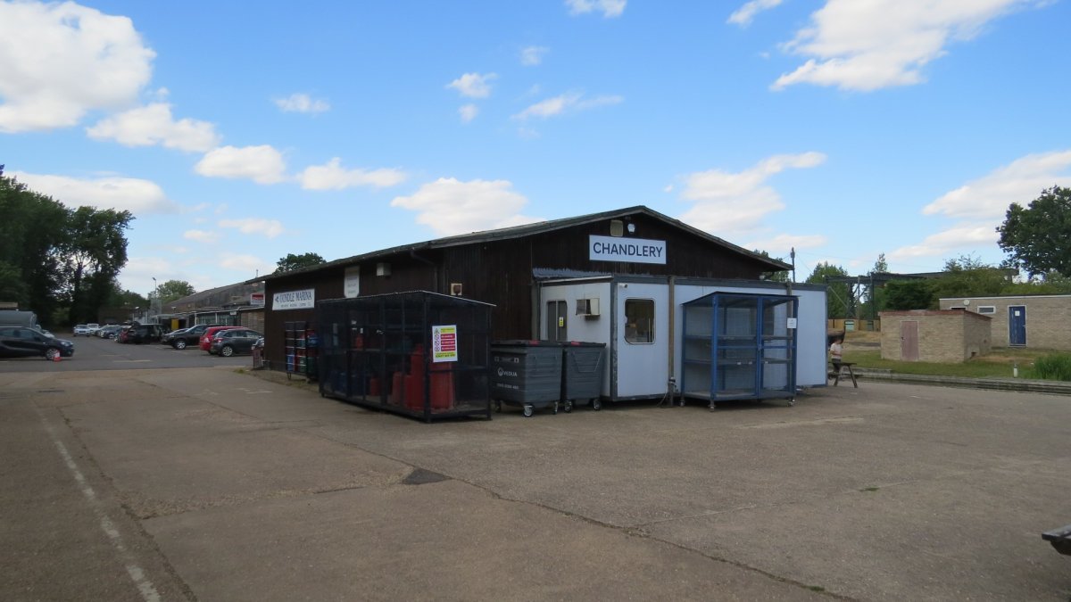 Industrial in Oundle