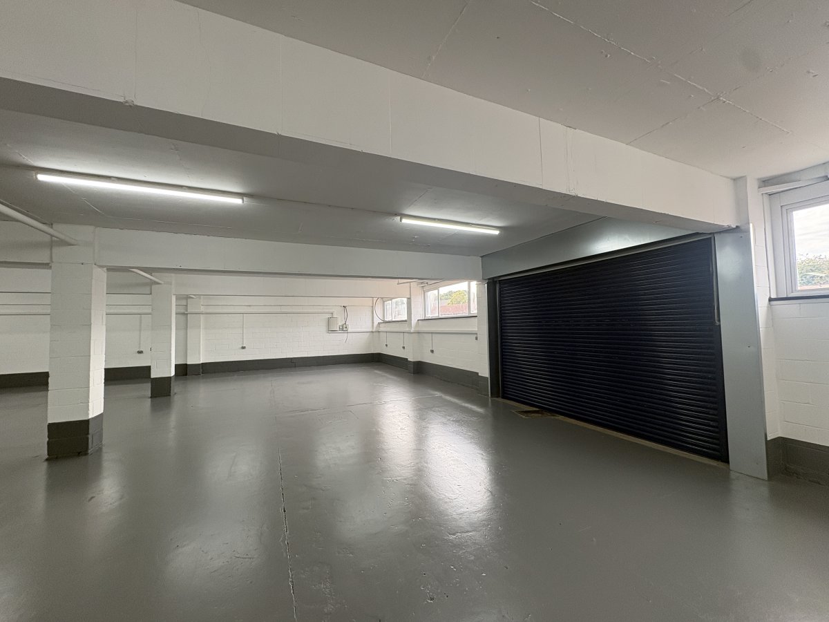 Industrial Unit in Ditchling - photo 4