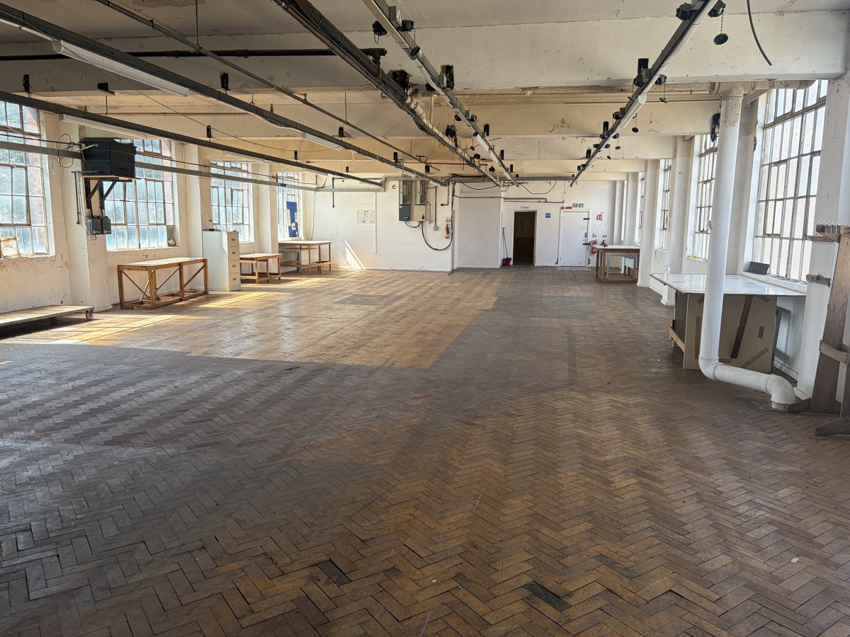 Industrial Unit in Leicester - photo 3