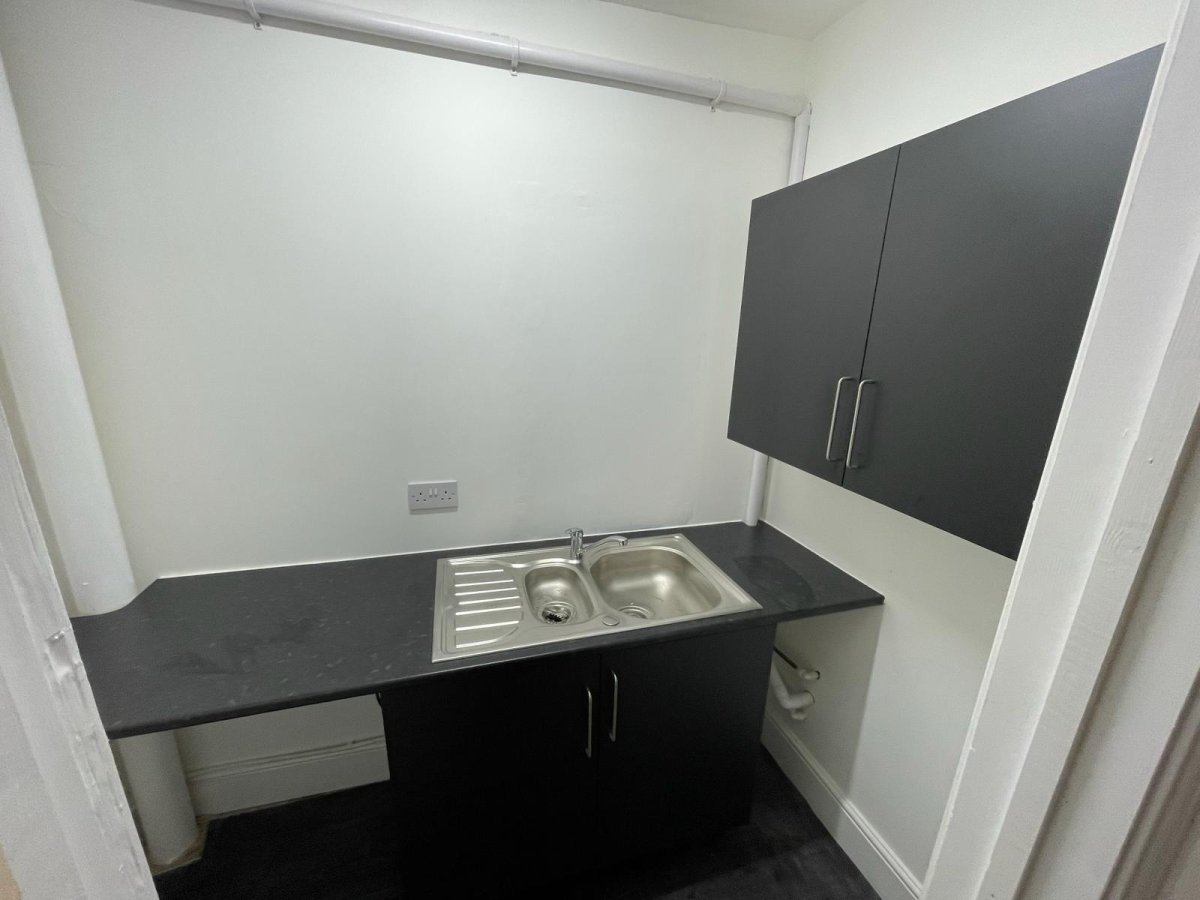 Industrial Unit in Barwell - photo 4