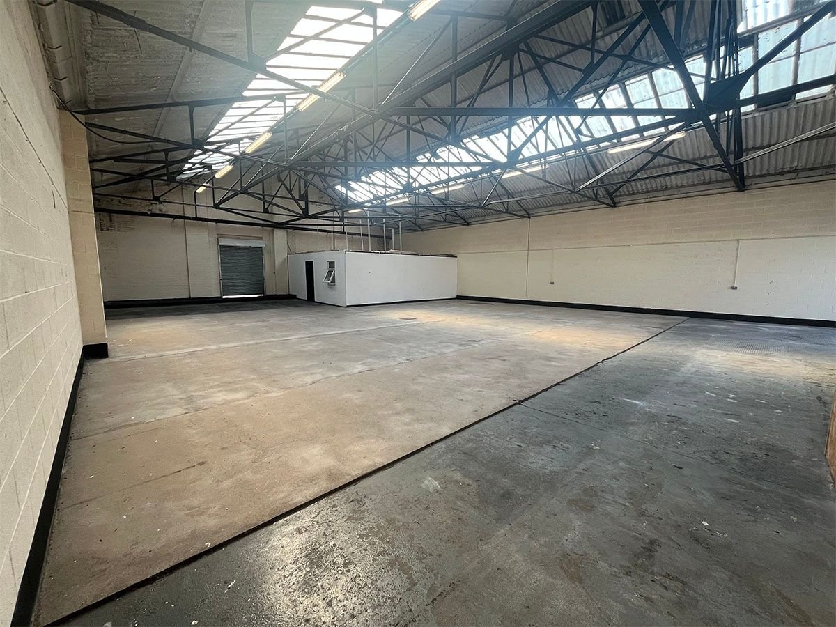 Industrial Unit in Liverpool - photo 4