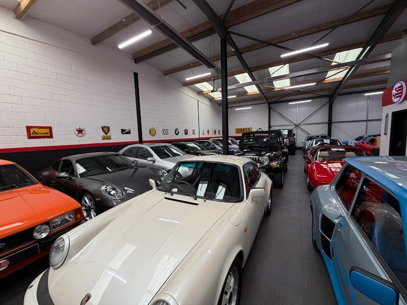 Industrial Unit in Farnham - photo 3