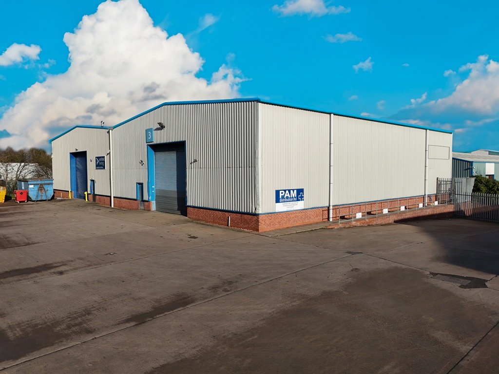 Industrial Unit in Willenhall - photo 2