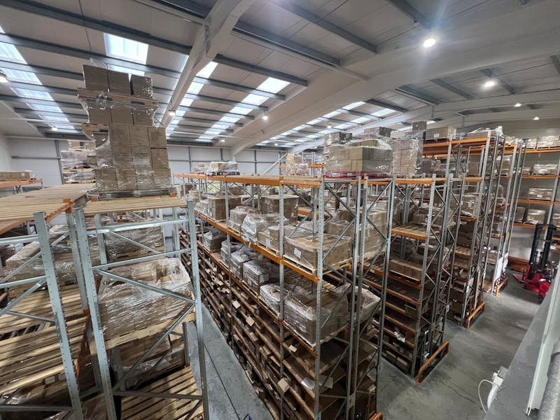 Industrial Unit in Havant - photo 3
