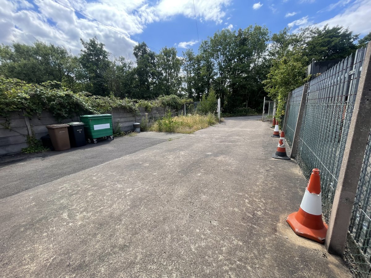 Industrial Unit in Nottingham - photo 4