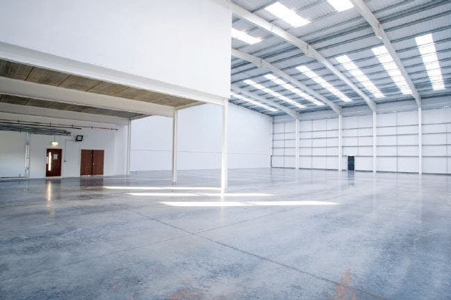 Industrial Unit in Orpington - photo 2