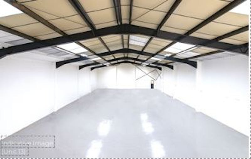 Industrial Unit in London - photo 3