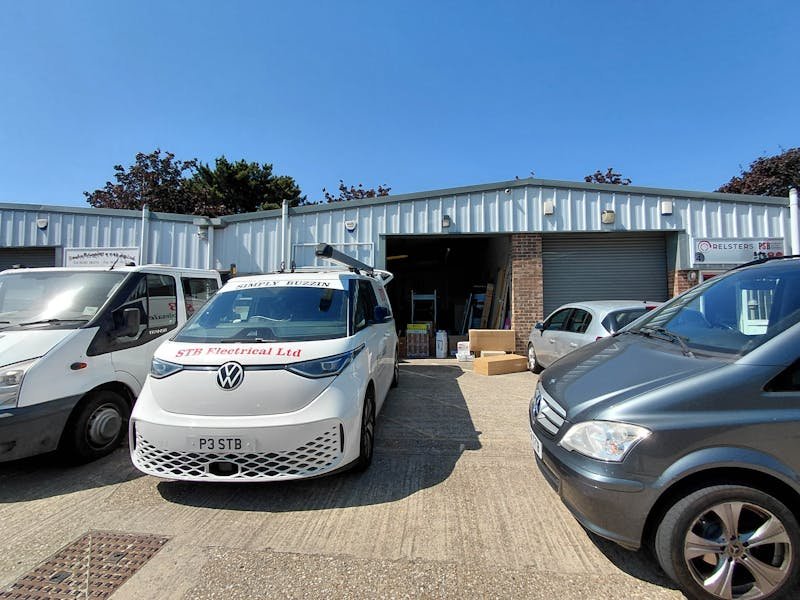 Industrial Unit To Let, Bournemouth, Dorset