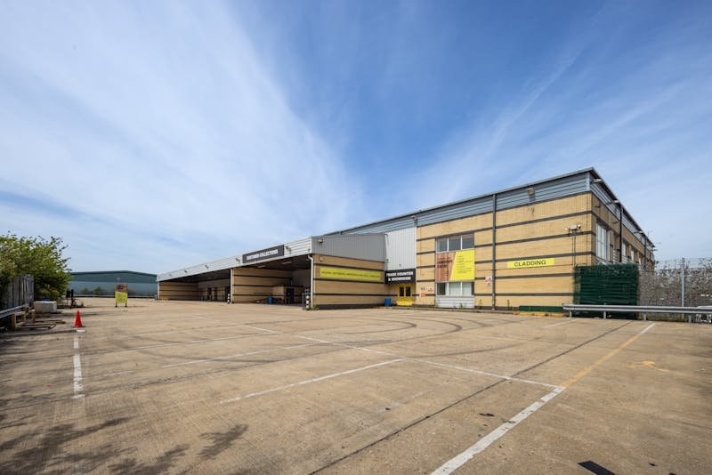 Industrial in Borehamwood