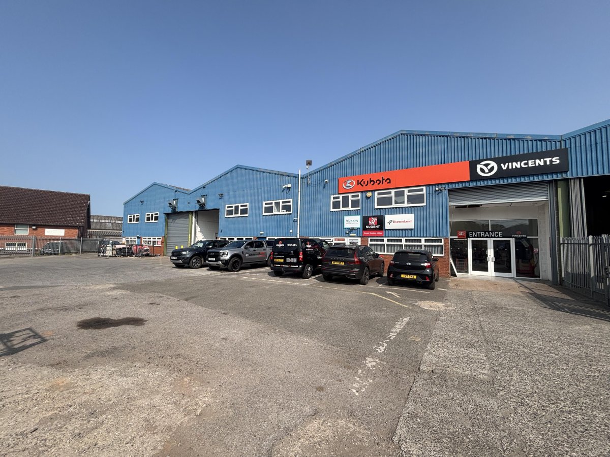 Industrial Unit in Wellington - photo 4