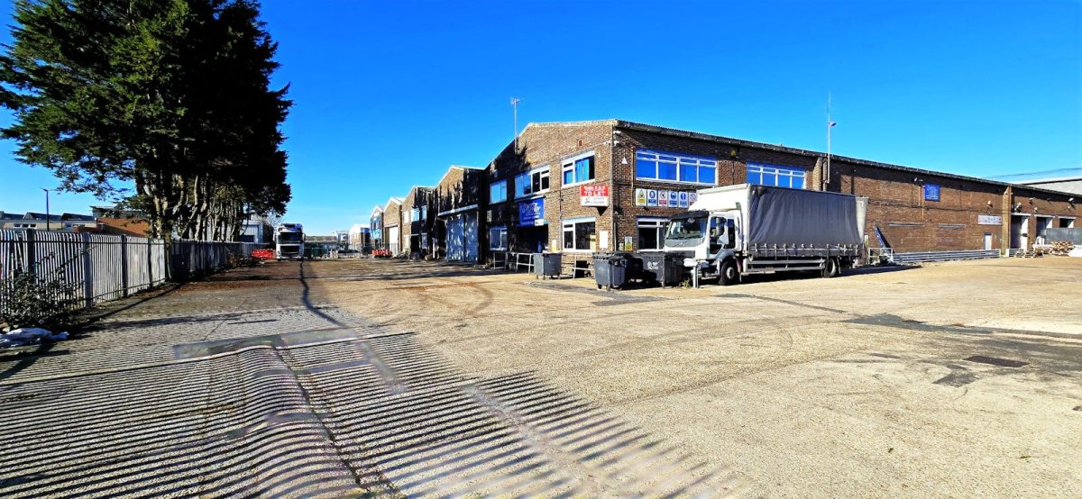 Industrial Unit To Let, Lancing, West Sussex
