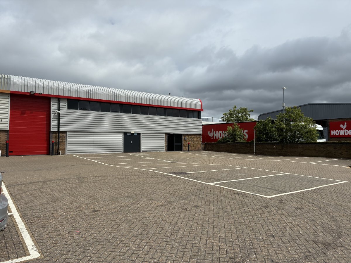 Industrial Unit To Let, Gravesend, Kent