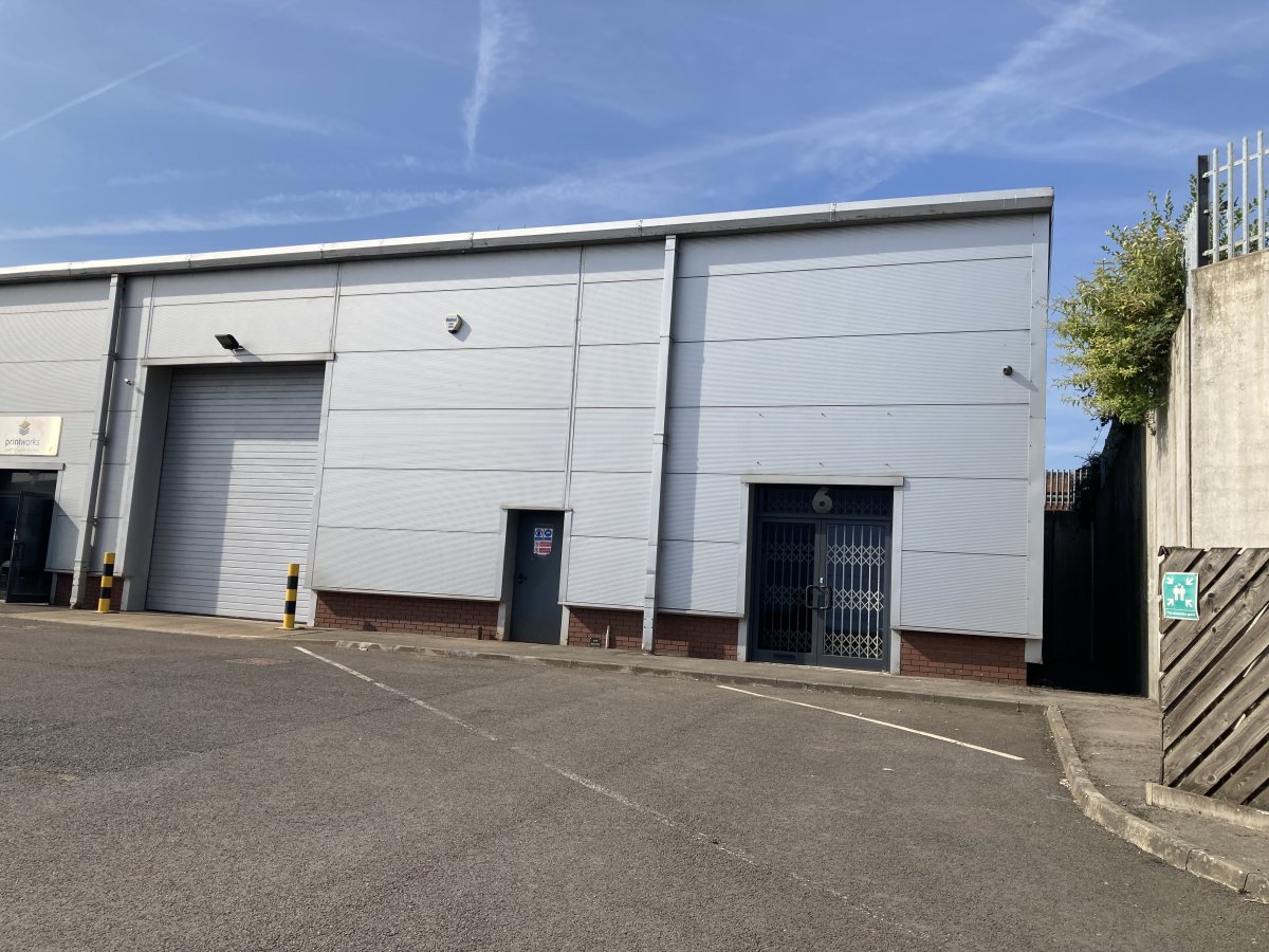 Industrial Unit in Chambers Lane - photo 2