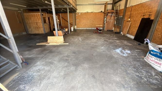 Industrial Unit in Lostwithiel - photo 4