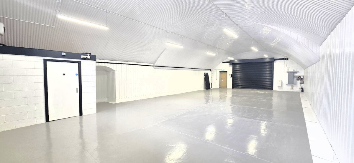 Industrial Unit in Hackney, London - photo 4