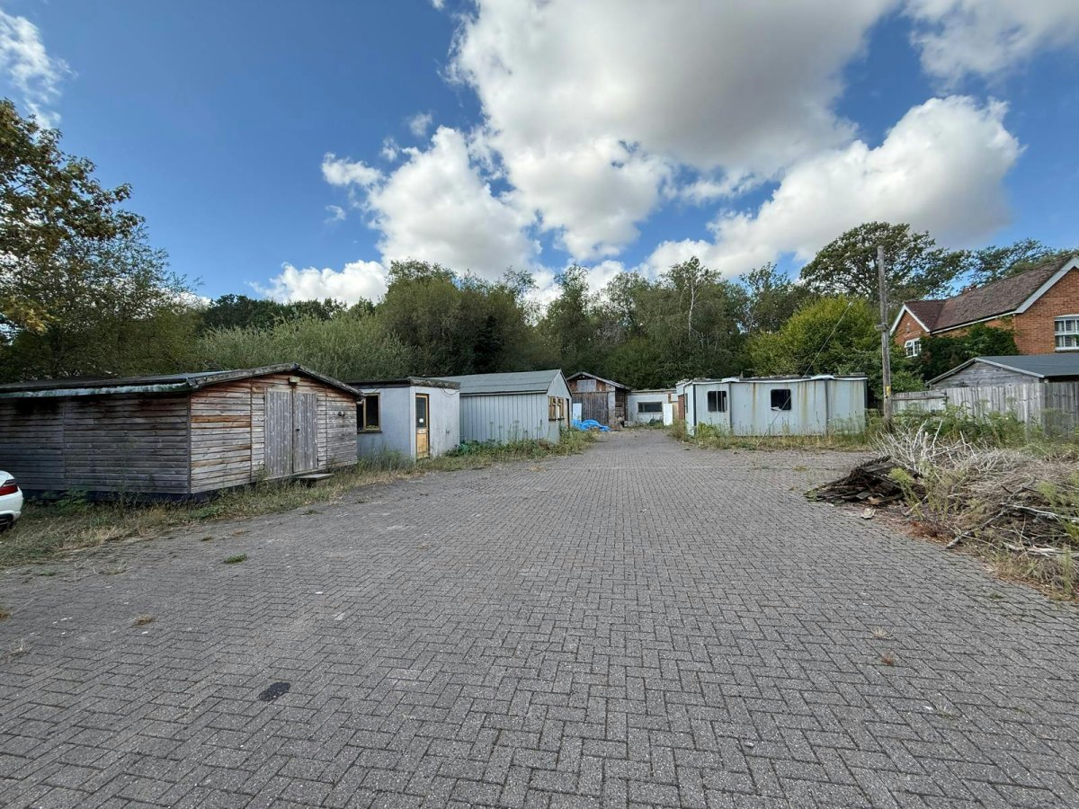 Industrial Unit To Let Or For Sale, Bordon, Hampshire