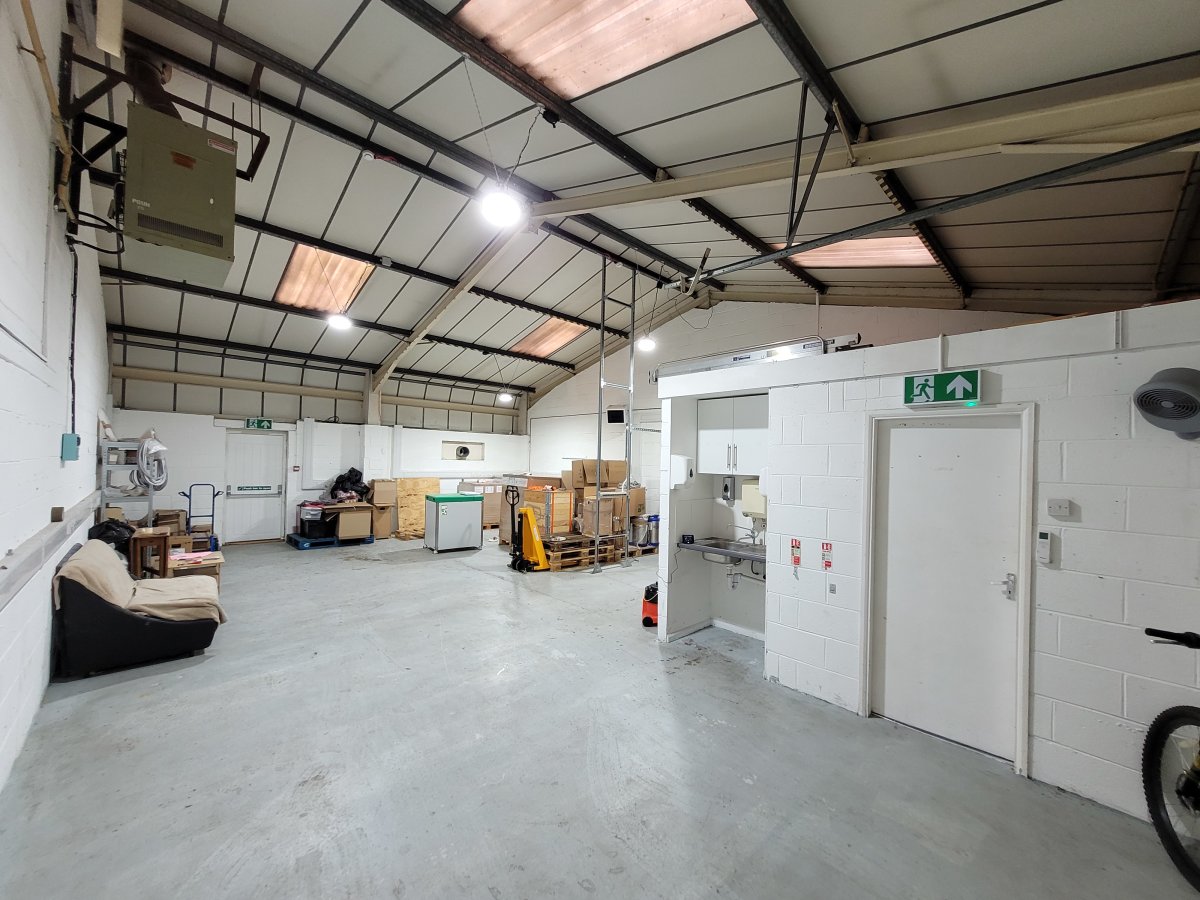 Industrial Unit in Stukeley Meadows Industrial Estate - photo 3