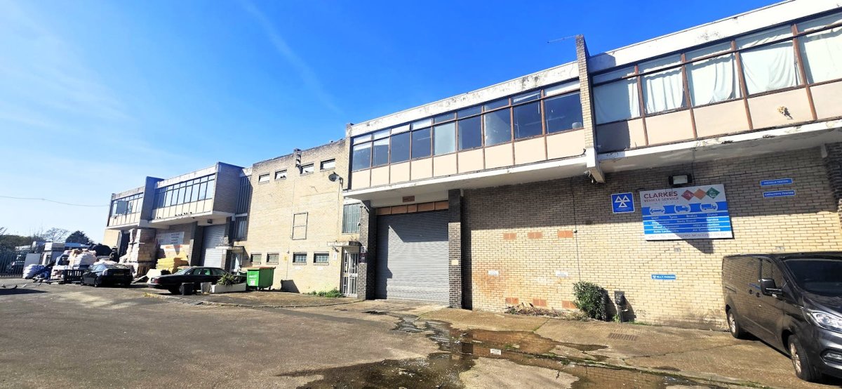 Industrial Unit in Abbey Wood, London - photo 3