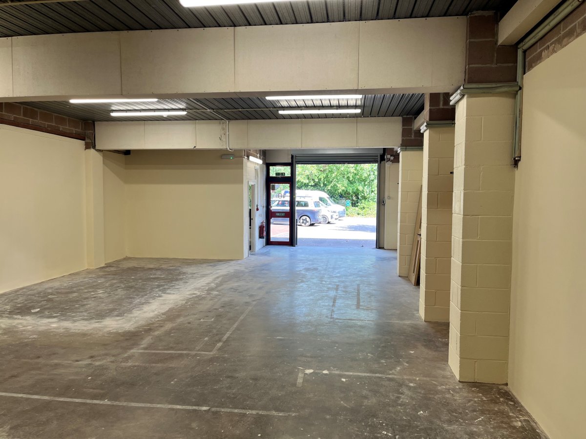 Industrial Unit in Exeter - photo 2