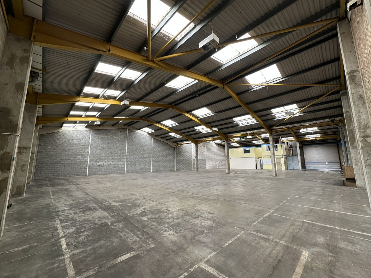 Industrial Unit in Eastbourne - photo 4