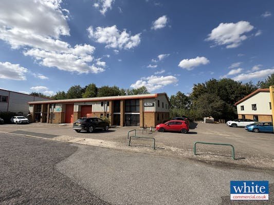 Industrial Unit in Buckingham - photo 2