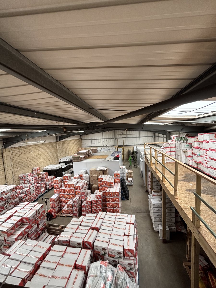 Industrial Unit in Thatcham - photo 2
