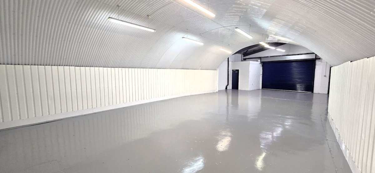 Industrial Unit in Shadwell, London - photo 4