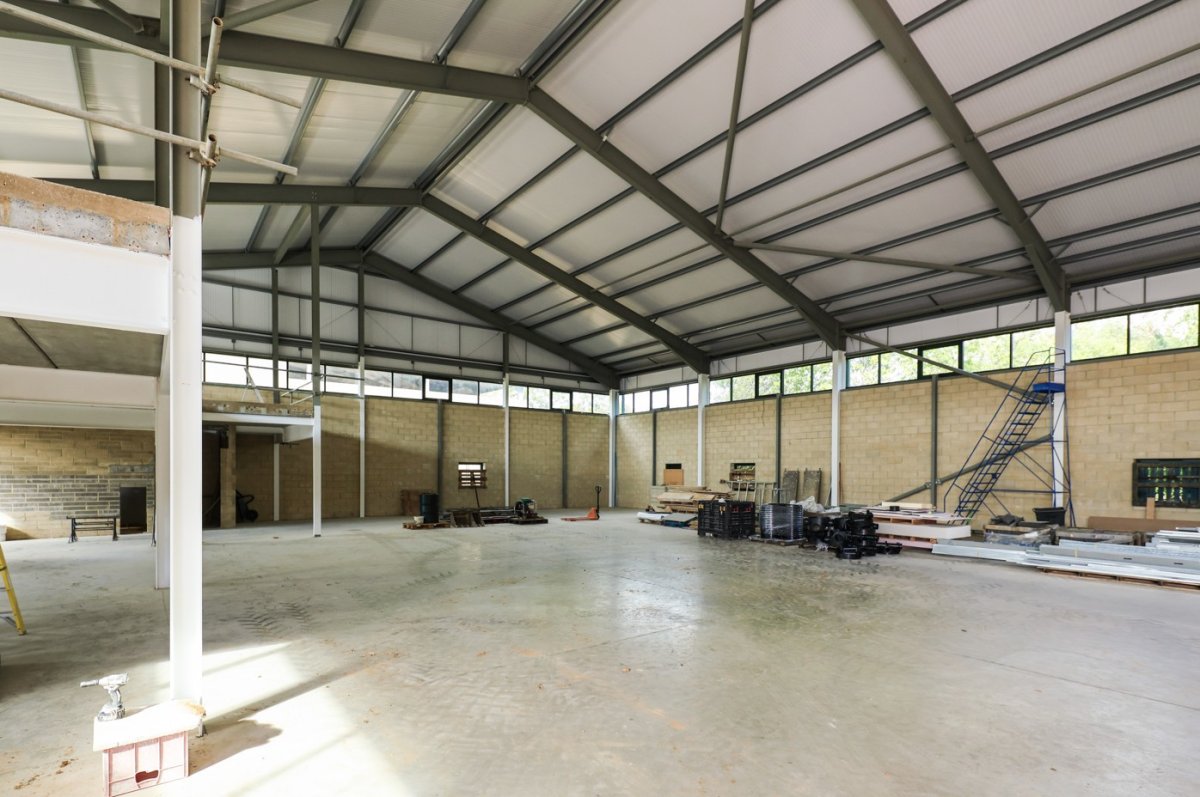 Industrial Unit in Bampton - photo 3