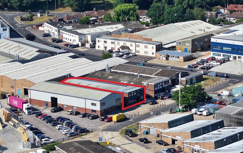 Industrial Unit in Lancing Business Park - photo 2