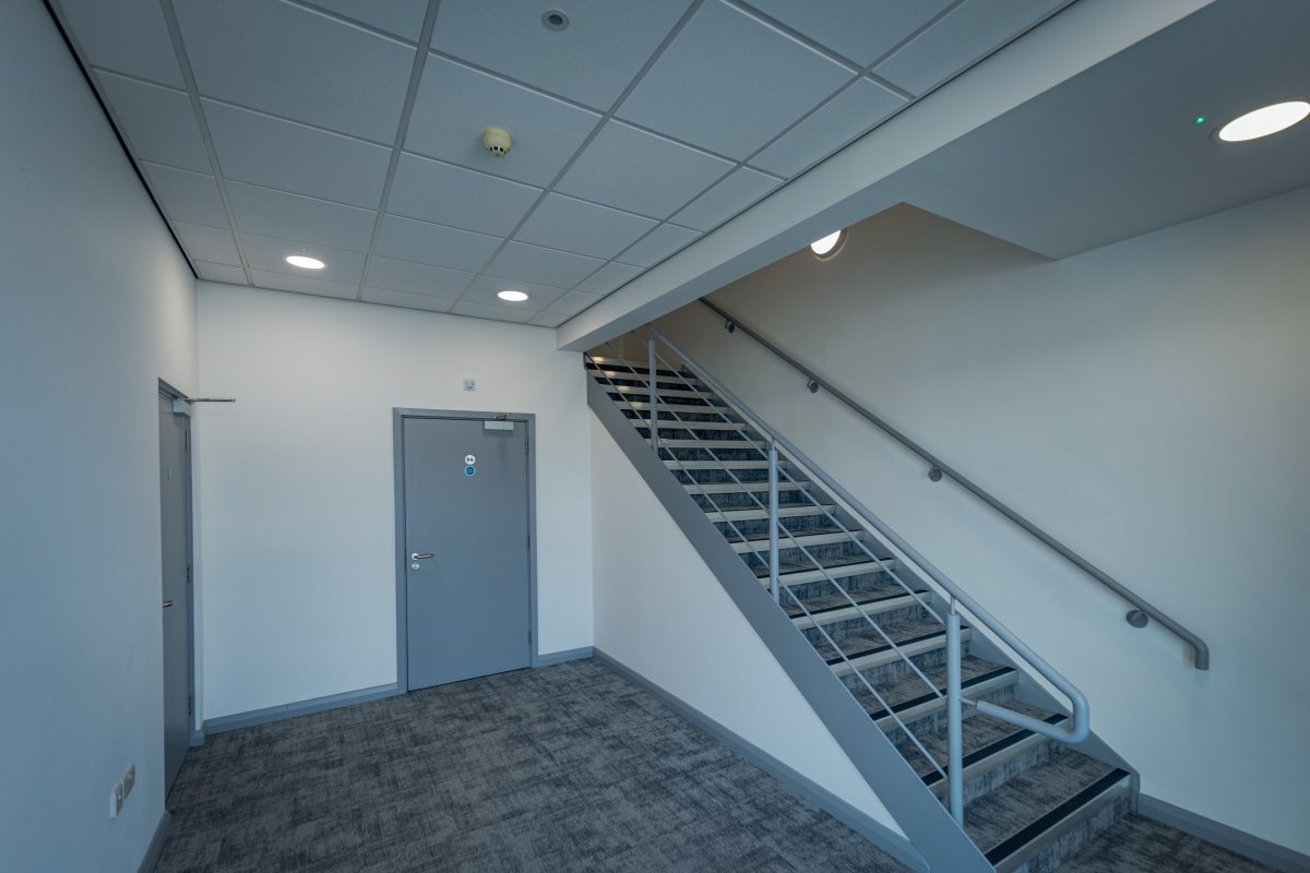 Industrial Unit in Grays - photo 4
