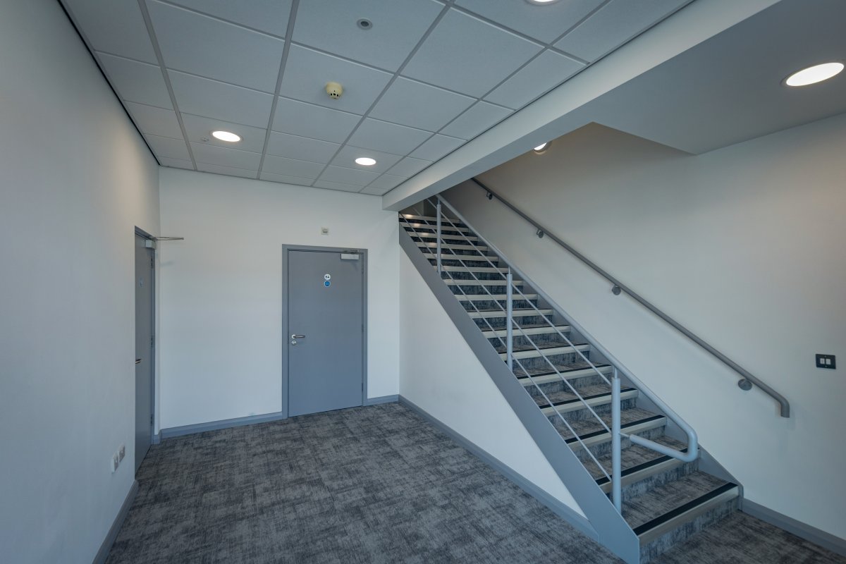 Industrial Unit in Grays - photo 3