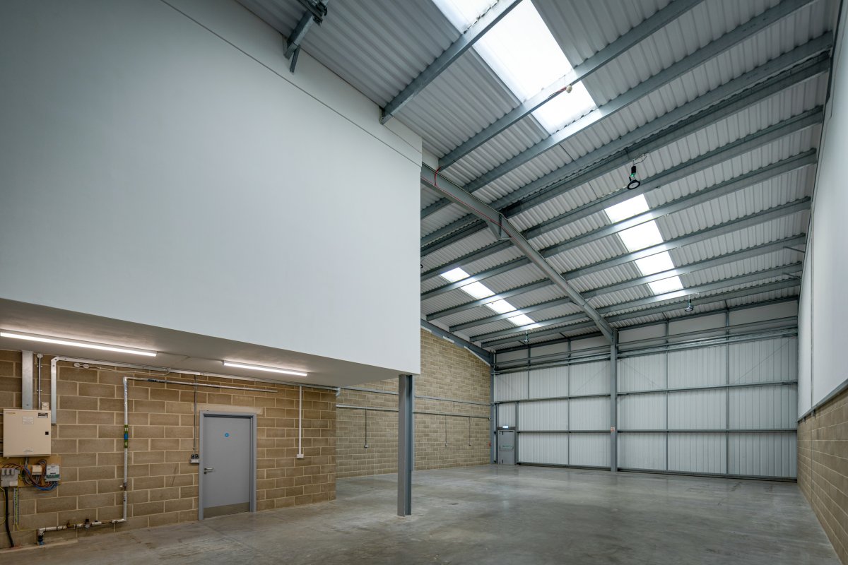 Industrial Unit in Grays - photo 4