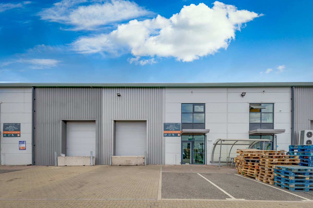 Industrial Unit in Grays - photo 3