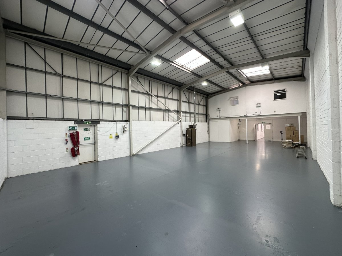Industrial Unit in Marsh Barton Trading Estate - photo 2