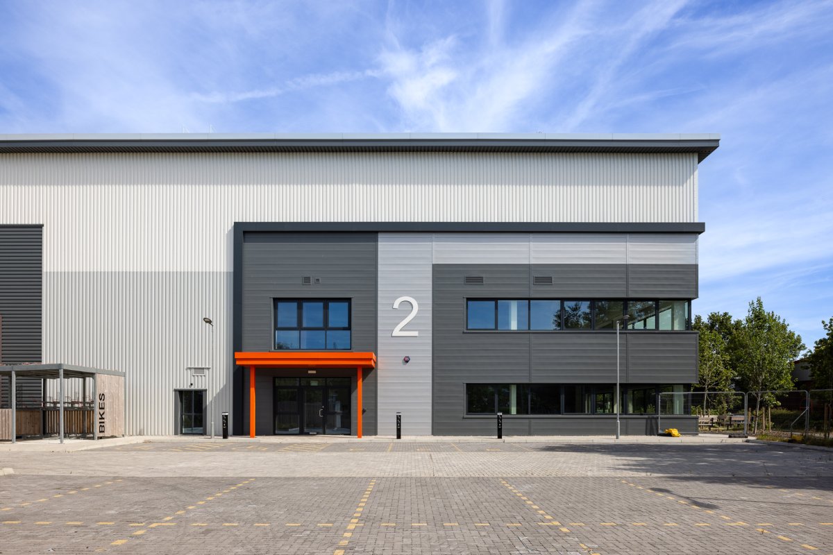 Industrial Unit in Fareham - photo 3