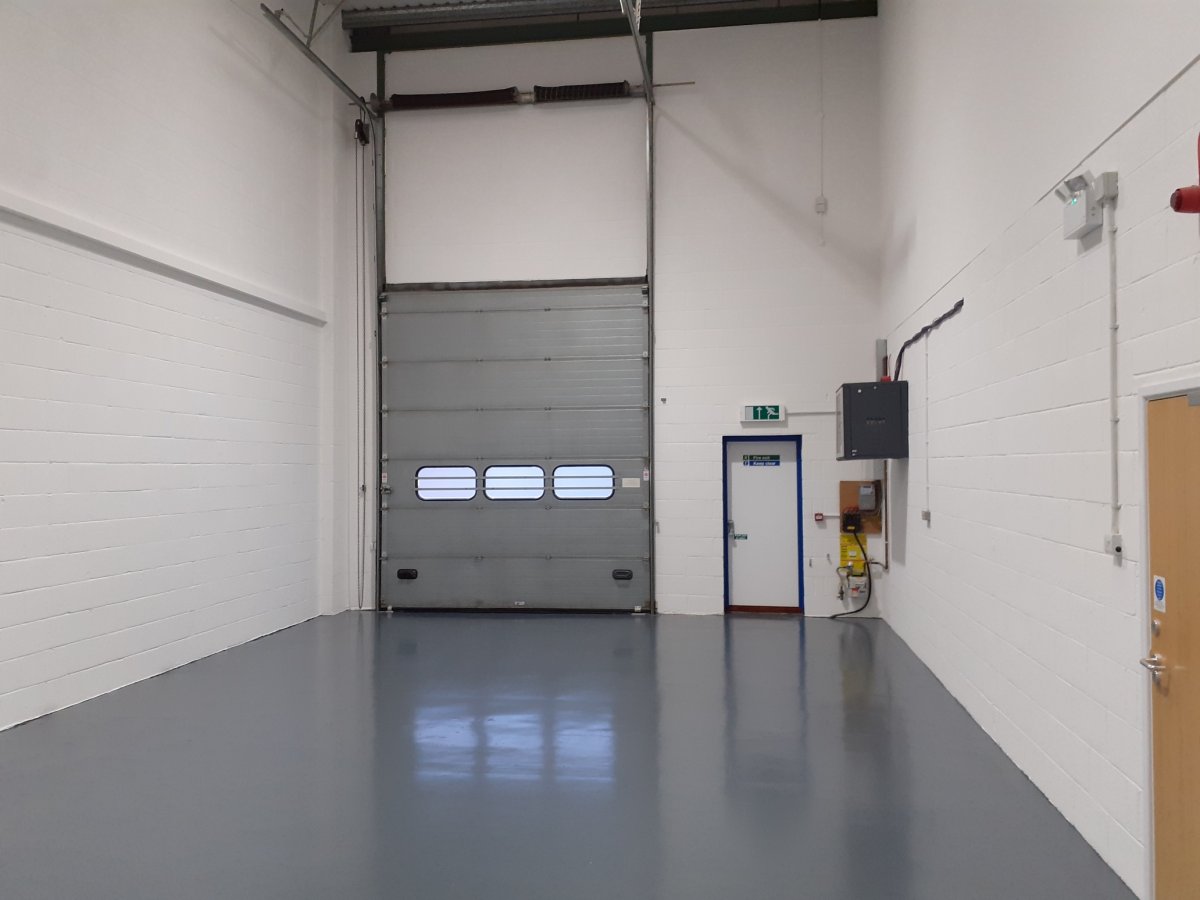 Industrial Unit in Chandlers Ford - photo 2