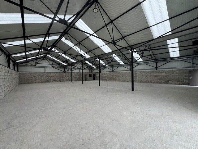 Industrial Unit in Burton On Trent - photo 3