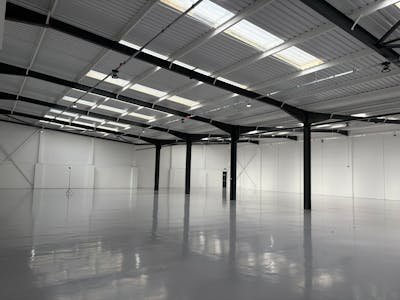 Industrial Unit in Northampton - photo 4