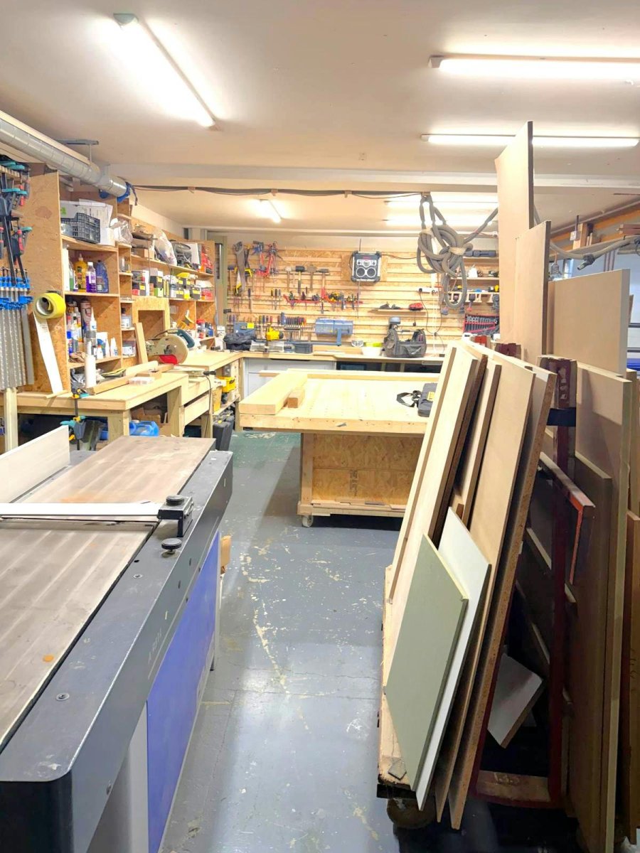 Industrial Unit in Romford - photo 3