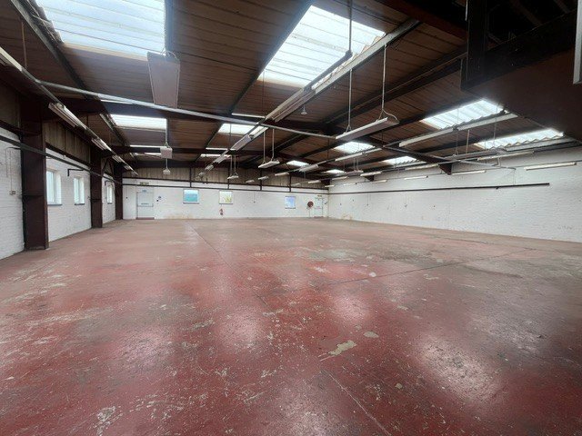 Industrial Unit in Arlesey - photo 3