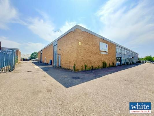 Industrial Unit in Banbury - photo 3